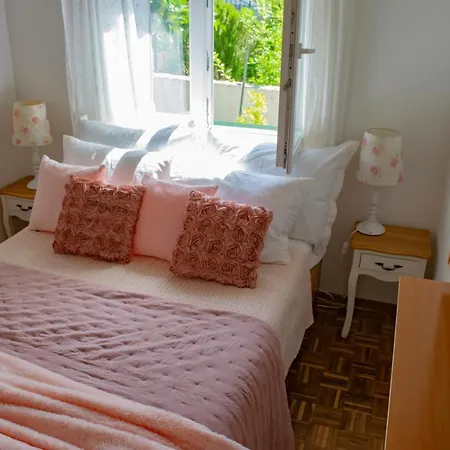 Julia 16 People Guest house Milna (Brac)